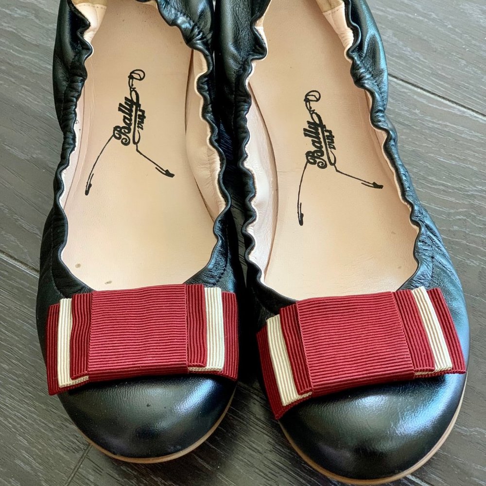 Bally Women Elastic Ballerina Flats – Size 38 / US Size 7.5